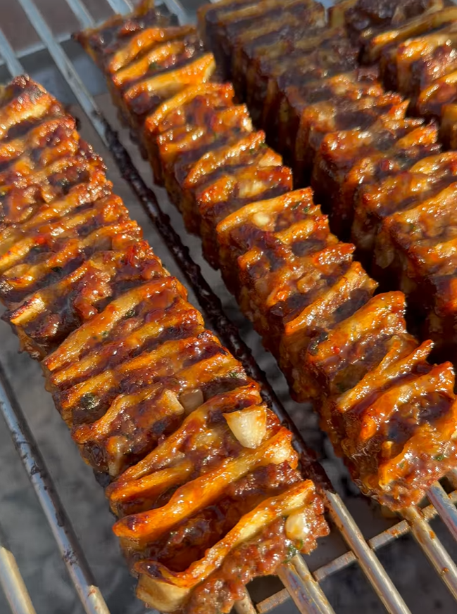 Asian Bang tortilla kebabs with seasoned ground beef and Asian Bang Sauce